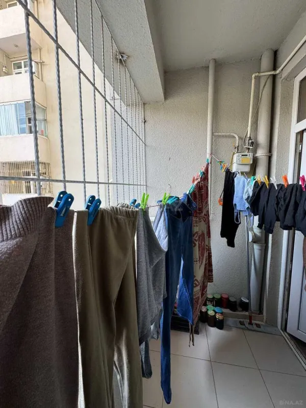 Satılır 2 otaqlı mənzil 65 m²