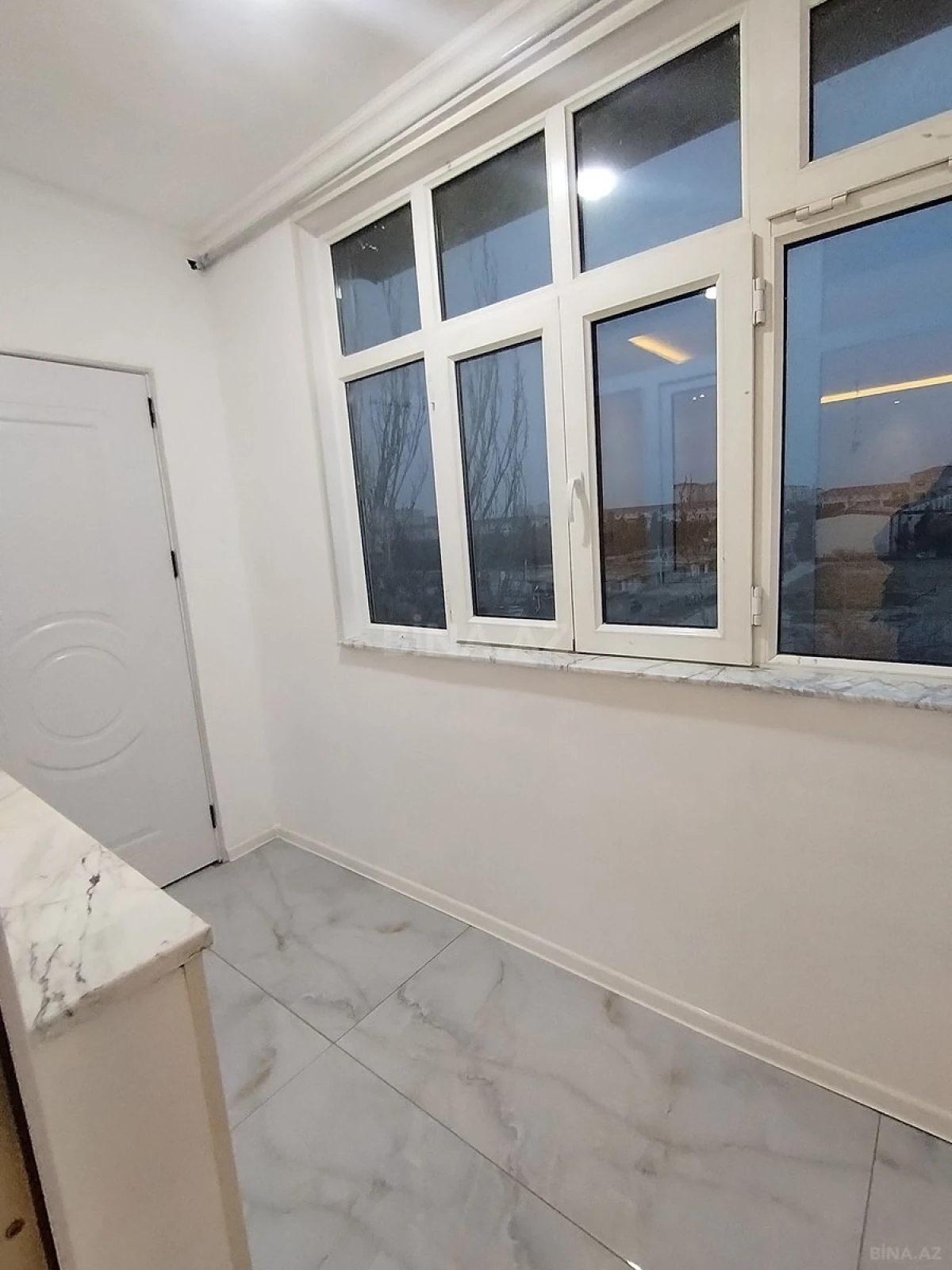 Satılır 3 otaqlı mənzil 95 m²