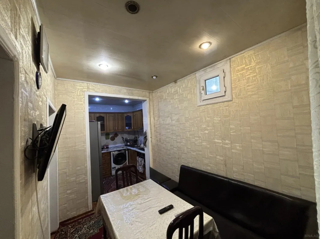 Satılır 3 otaqlı mənzil 50 m²