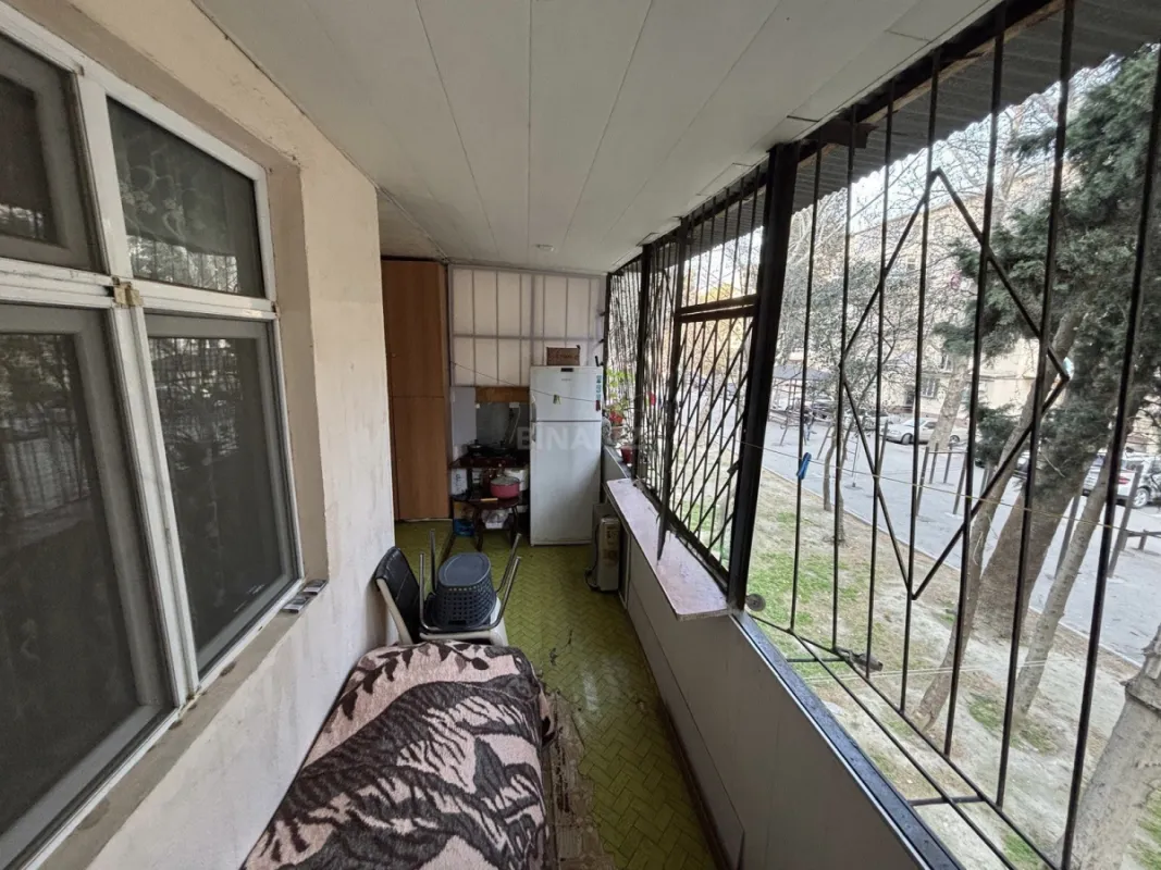 Satılır 3 otaqlı mənzil 50 m²