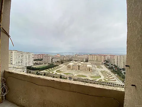 Satılır 3 otaqlı mənzil 80 m²