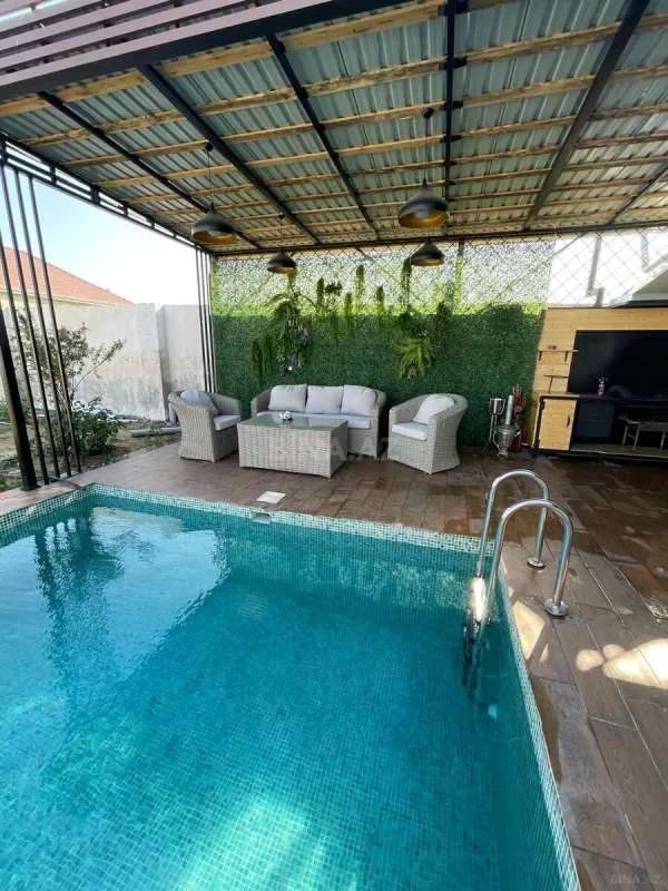 Kirayə verilir 3 otaqlı həyət evi 220 m²