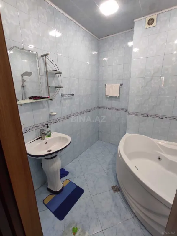 Kirayə verilir 3 otaqlı mənzil 110 m²