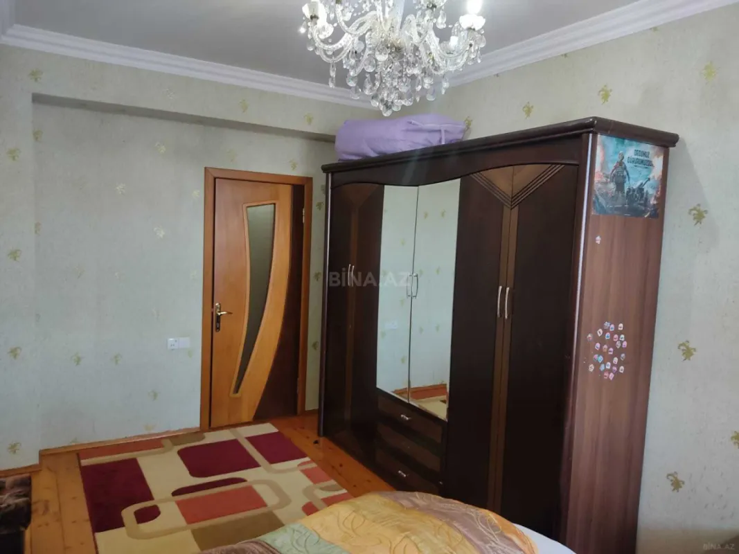 Kirayə verilir 3 otaqlı mənzil 110 m²
