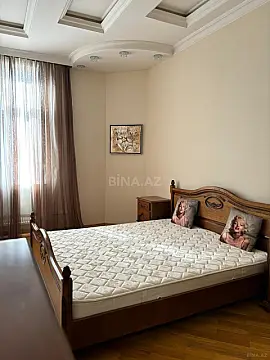 Kirayə verilir 3 otaqlı mənzil 110 m²