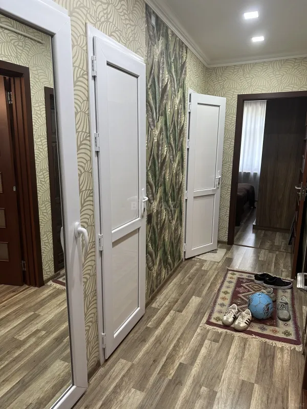 Satılır 2 otaqlı mənzil 65 m²