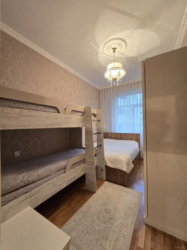 Satılır 2 otaqlı mənzil 63 m²