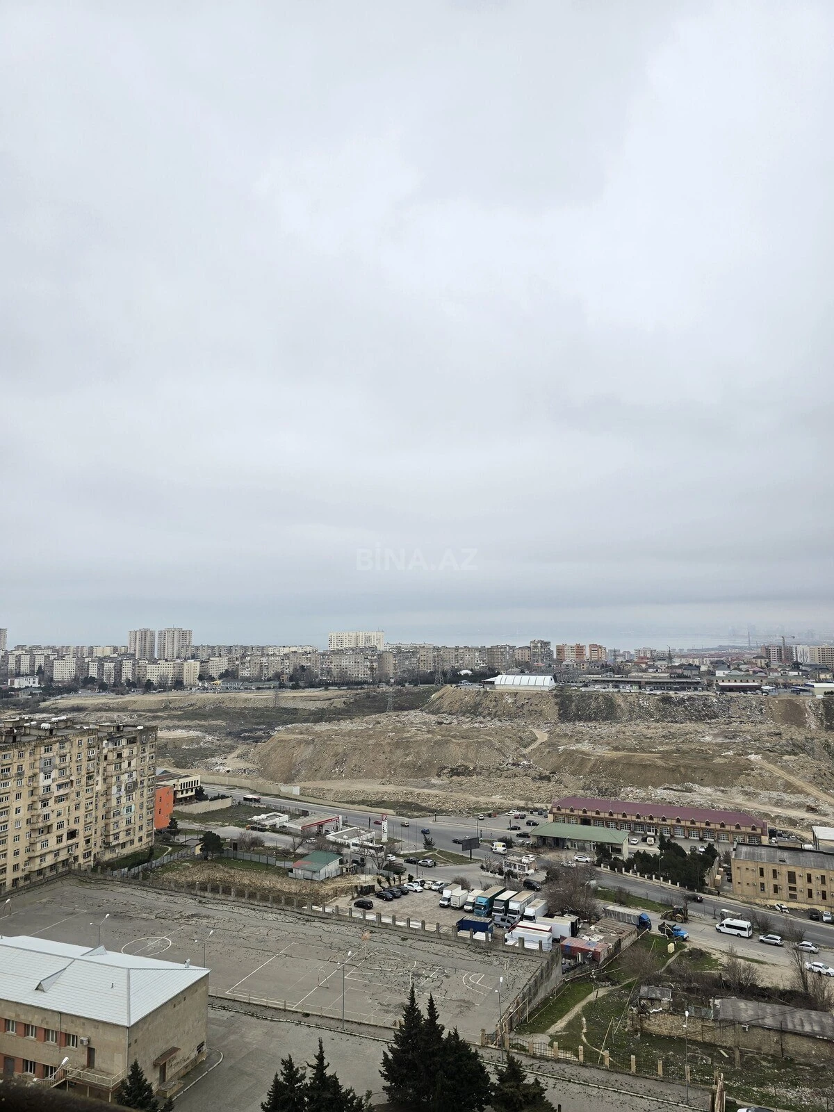 Satılır 2 otaqlı mənzil 63 m²