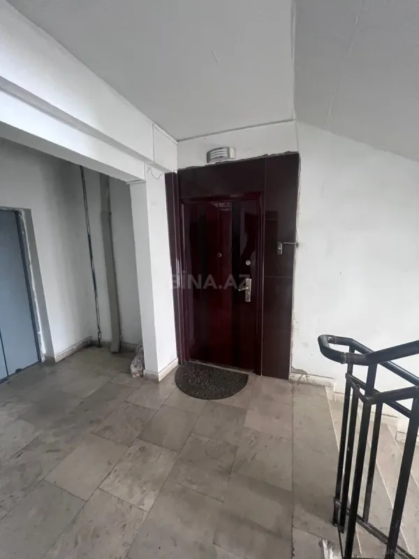 Satılır 3 otaqlı mənzil 106 m²