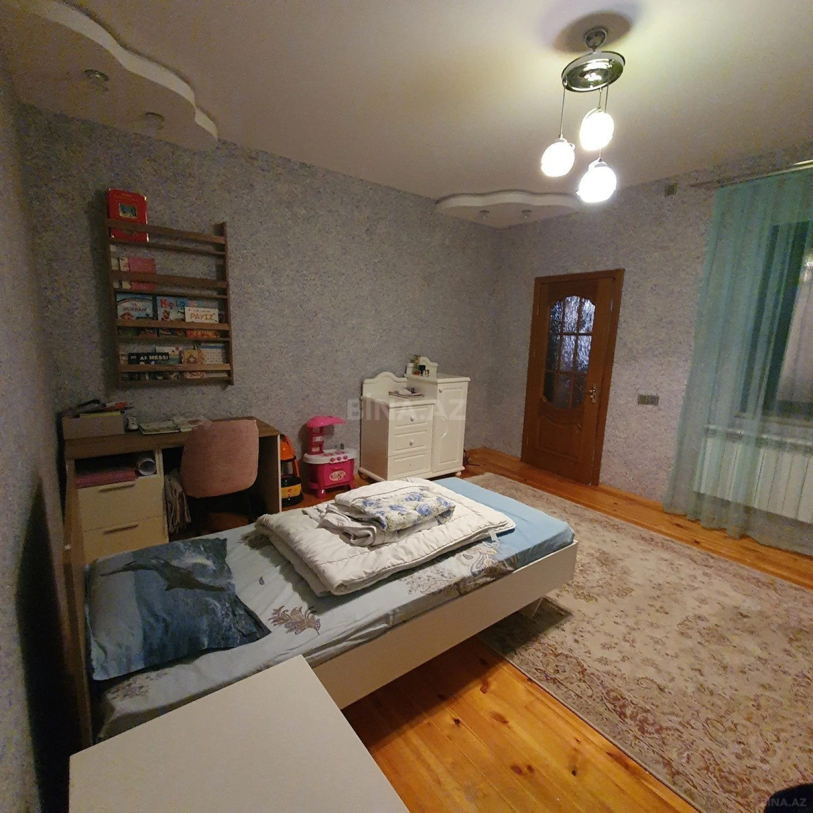 Satılır 7 otaqlı həyət evi 500 m²