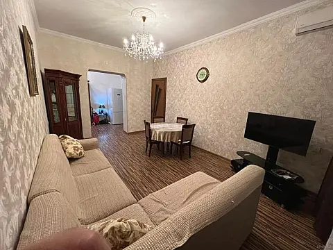 Satılır 3 otaqlı mənzil 90 m²