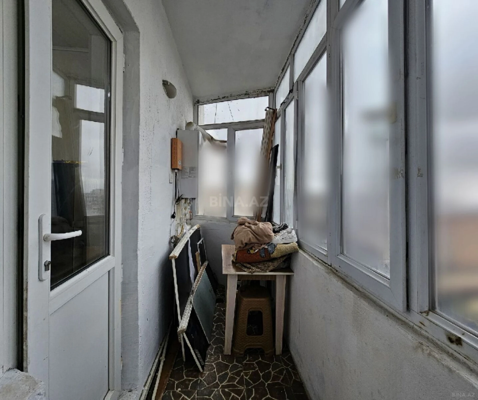 Satılır 2 otaqlı mənzil 42 m²