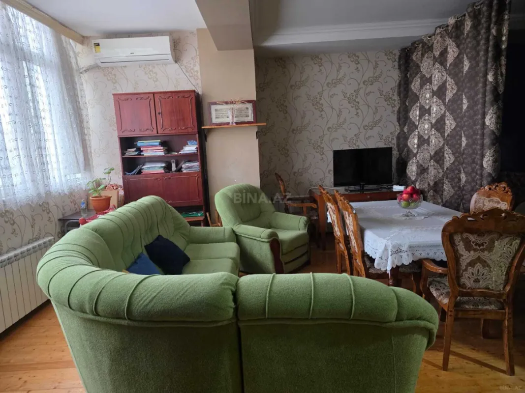 Satılır 3 otaqlı mənzil 96 m²