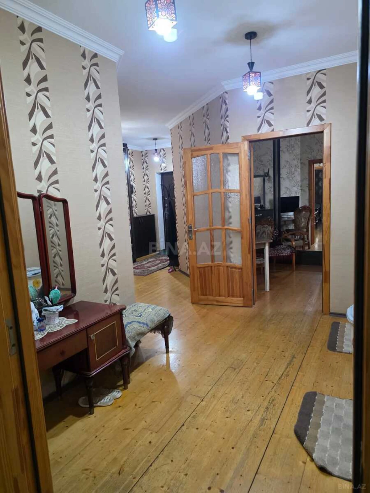 Satılır 3 otaqlı mənzil 96 m²