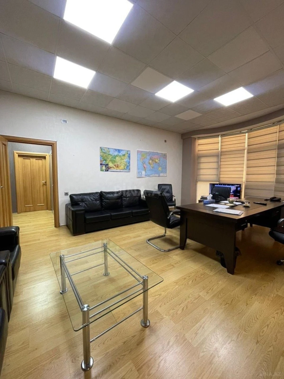 Kirayə verilir 7 otaqlı mənzil 220 m²