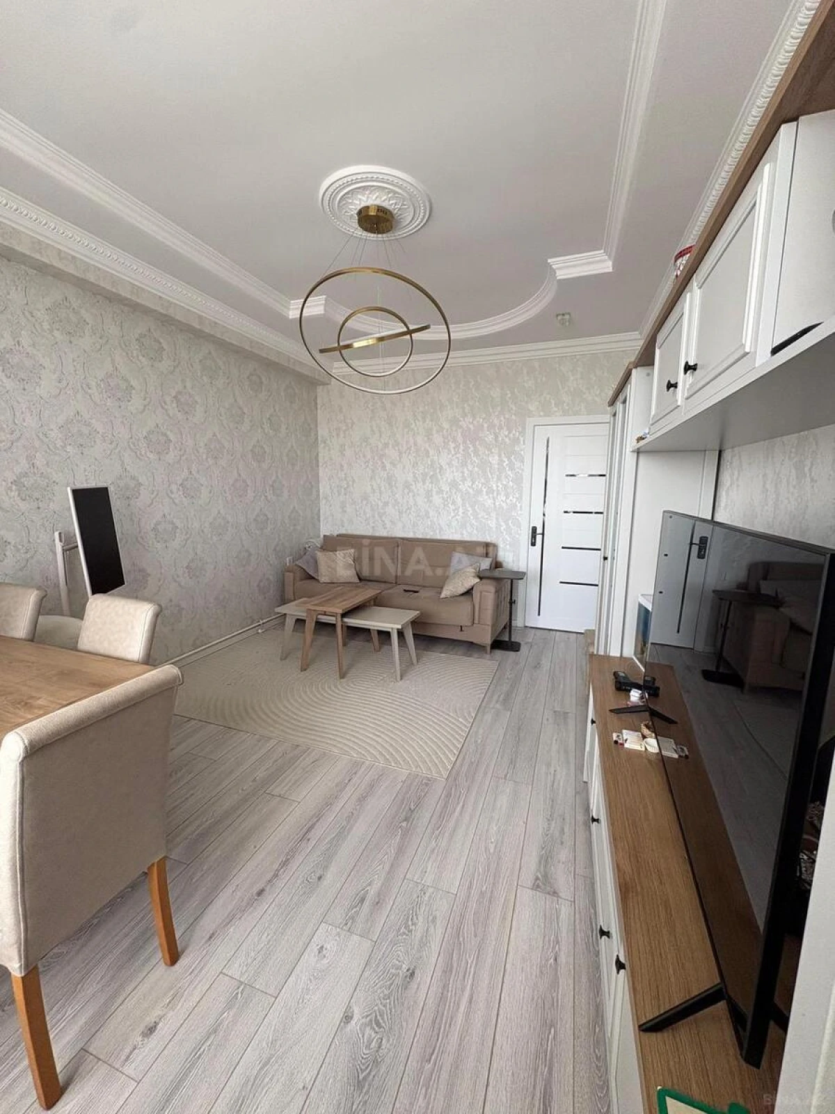 Satılır 2 otaqlı mənzil 60 m²