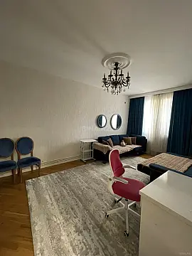 Satılır 2 otaqlı mənzil 90 m²