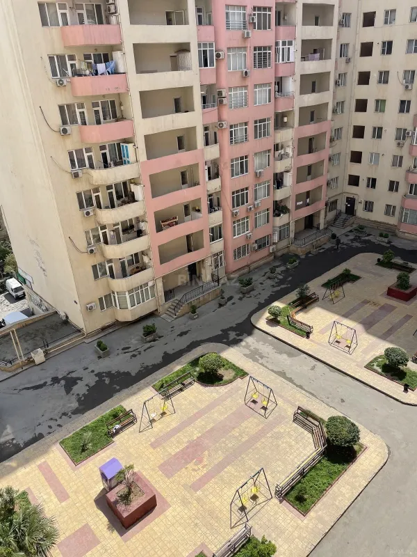 Satılır 2 otaqlı mənzil 90 m²