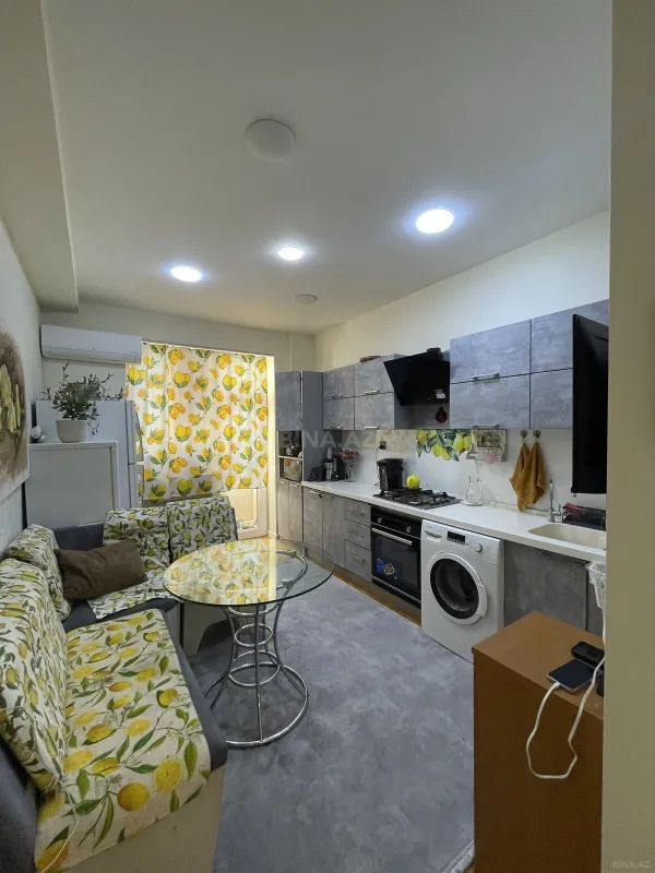 Satılır 2 otaqlı mənzil 90 m²