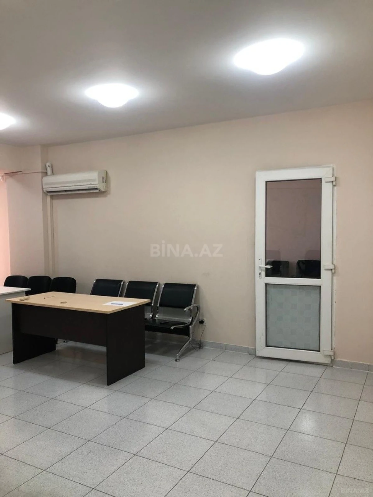 Kirayə verilir obyekt 130 m²