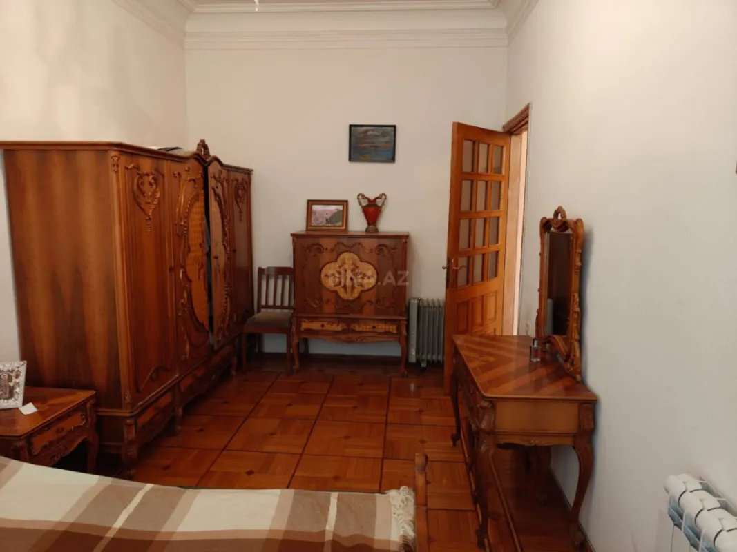 Satılır 2 otaqlı mənzil 49.5 m²