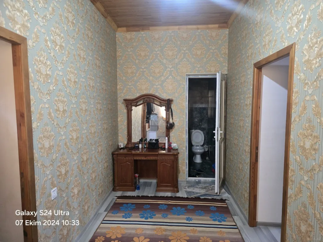 Kirayə verilir 2 otaqlı həyət evi 65 m²