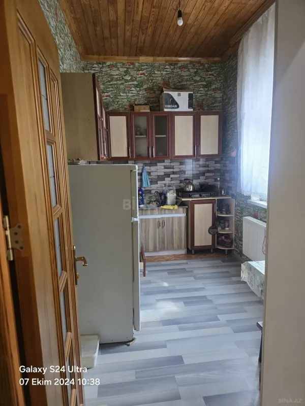 Kirayə verilir 2 otaqlı həyət evi 65 m²