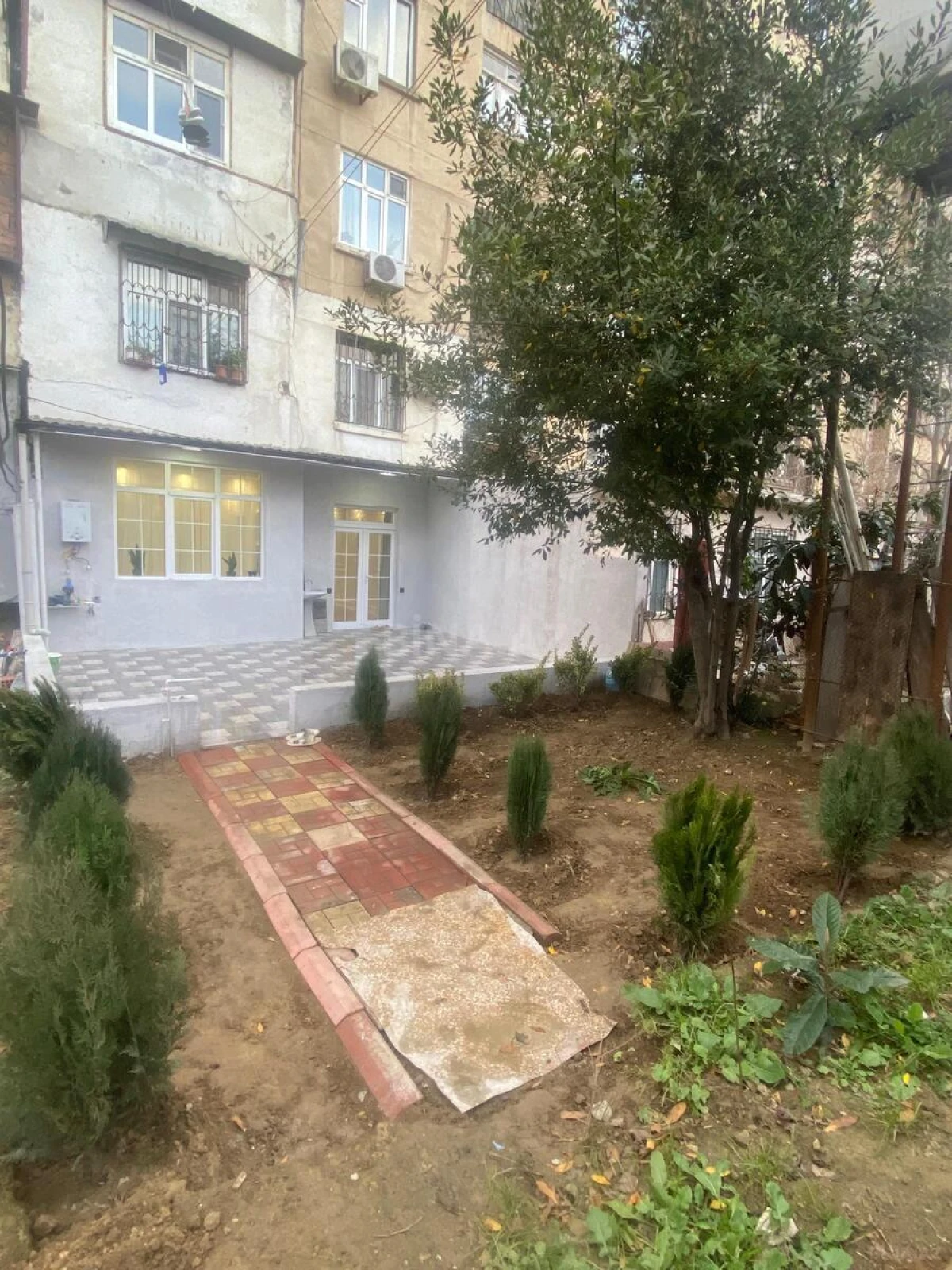 Satılır 3 otaqlı mənzil 55 m²
