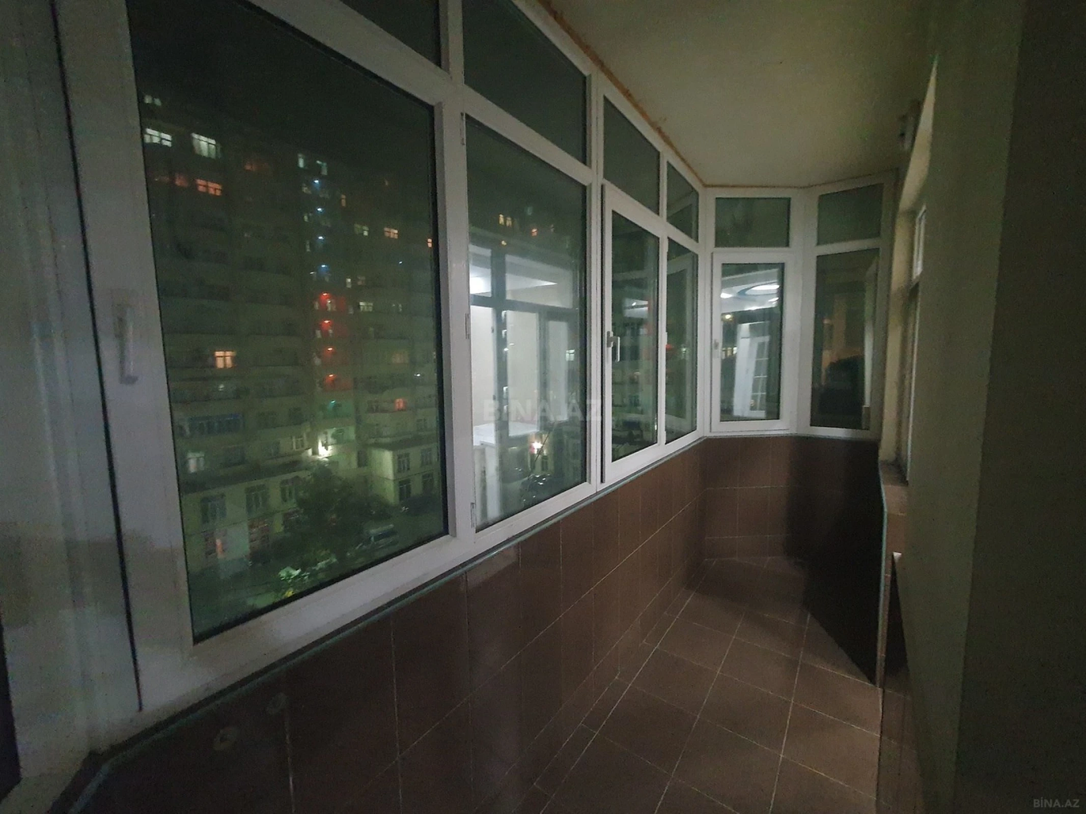 Kirayə verilir 2 otaqlı mənzil 55 m²