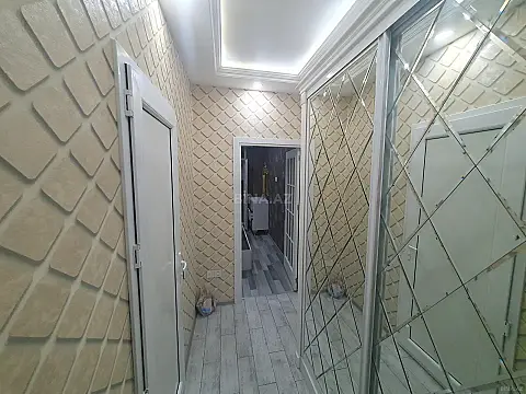 Kirayə verilir 2 otaqlı mənzil 55 m²