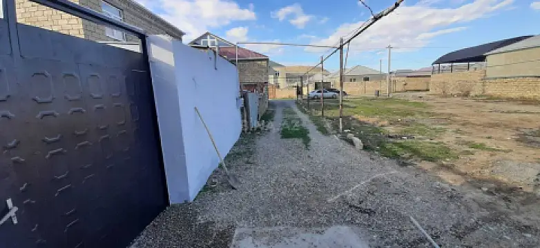 Satılır 4 otaqlı həyət evi 90 m²