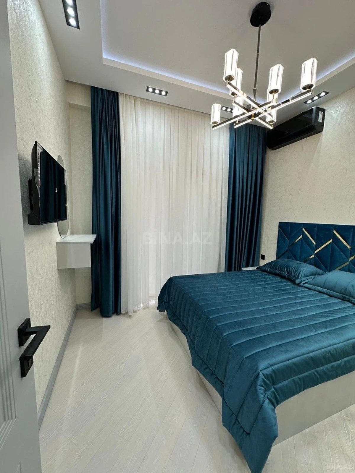 Satılır 2 otaqlı mənzil 54 m²