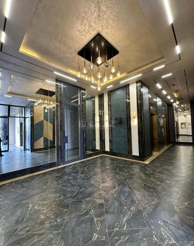 Kirayə verilir 3 otaqlı mənzil 135 m²