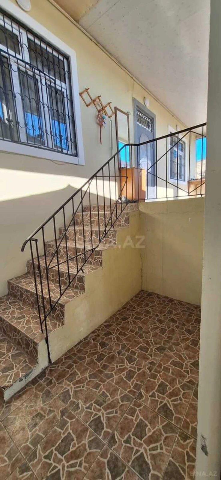 Satılır 3 otaqlı həyət evi 120 m²