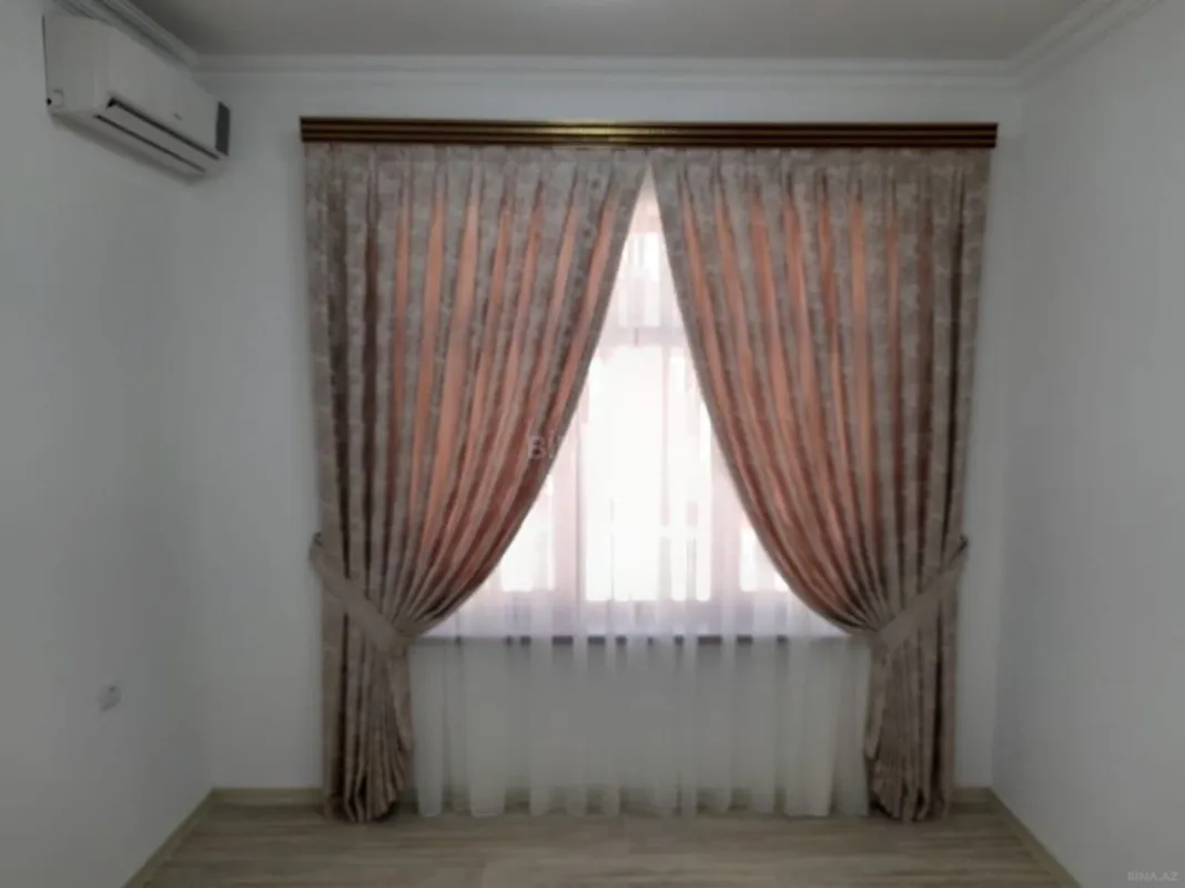 Kirayə verilir 4 otaqlı həyət evi 220 m²