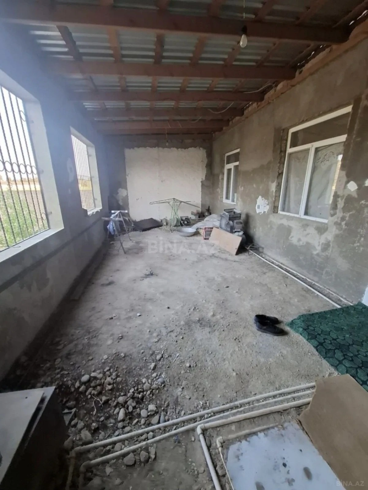 Satılır 4 otaqlı həyət evi 140 m²