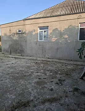 Satılır 4 otaqlı həyət evi 140 m²