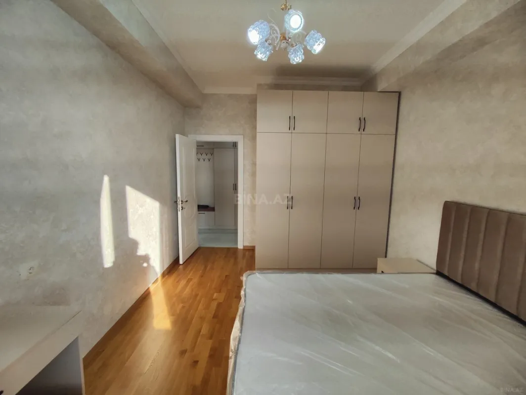 Kirayə verilir 3 otaqlı mənzil 84 m²
