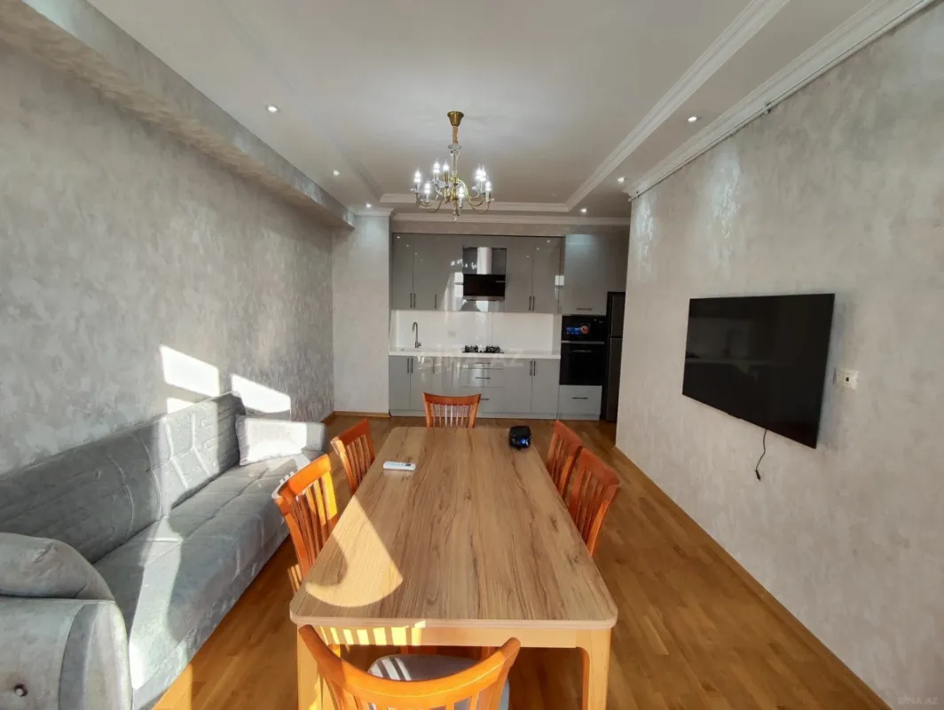 Kirayə verilir 3 otaqlı mənzil 84 m²