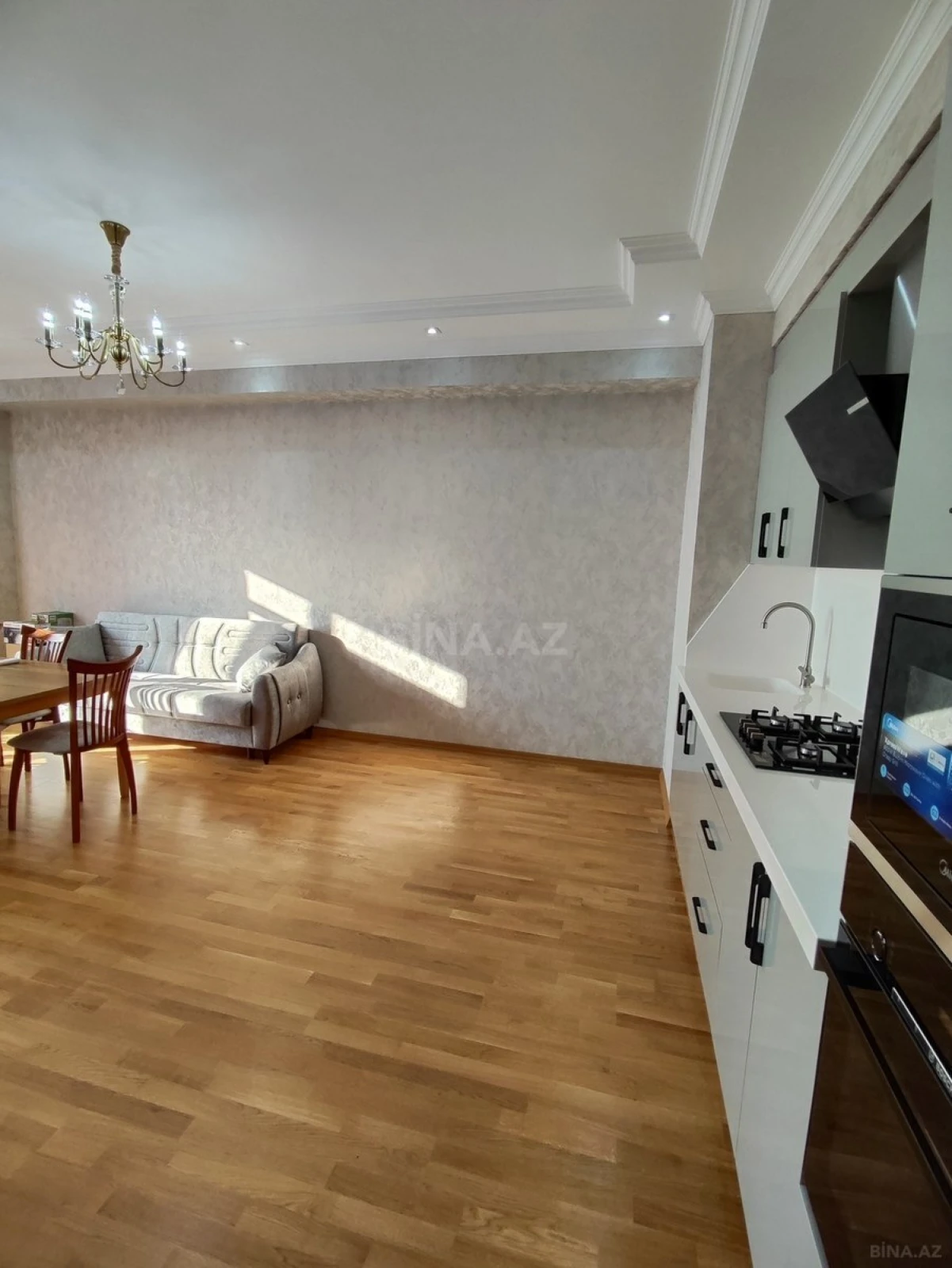 Kirayə verilir 3 otaqlı mənzil 84 m²