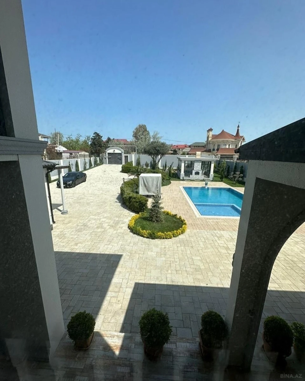 Kirayə verilir 5 otaqlı həyət evi 360 m²