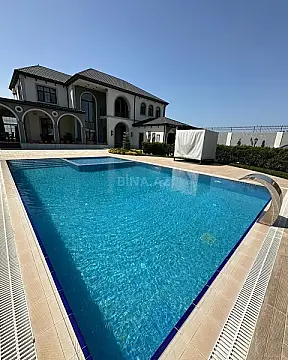 Kirayə verilir 5 otaqlı həyət evi 360 m²