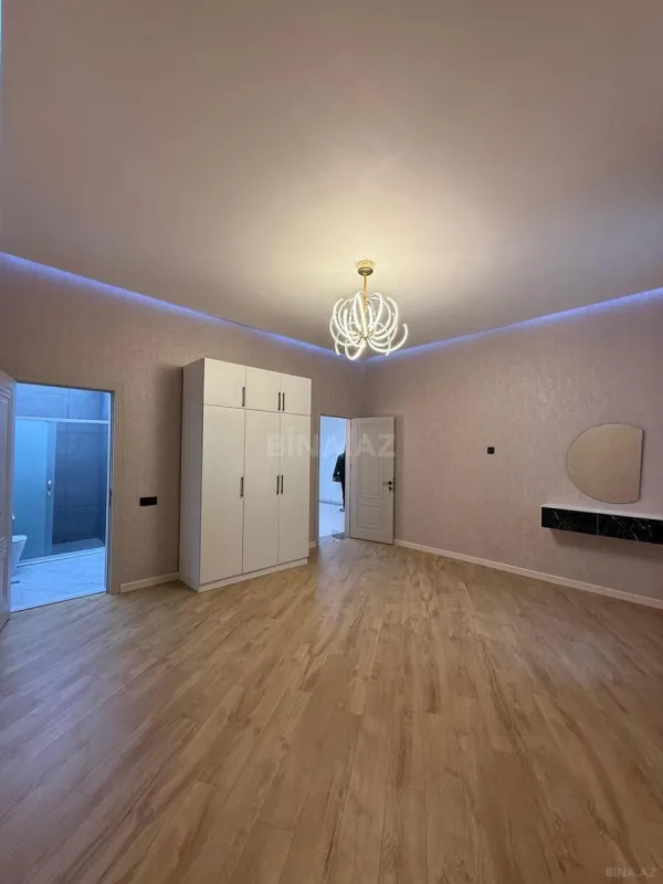 Satılır 4 otaqlı həyət evi 260 m²