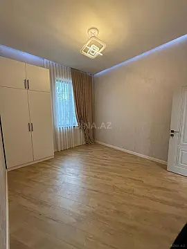 Satılır 4 otaqlı həyət evi 260 m²