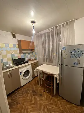 Kirayə verilir 1 otaqlı mənzil 40 m²