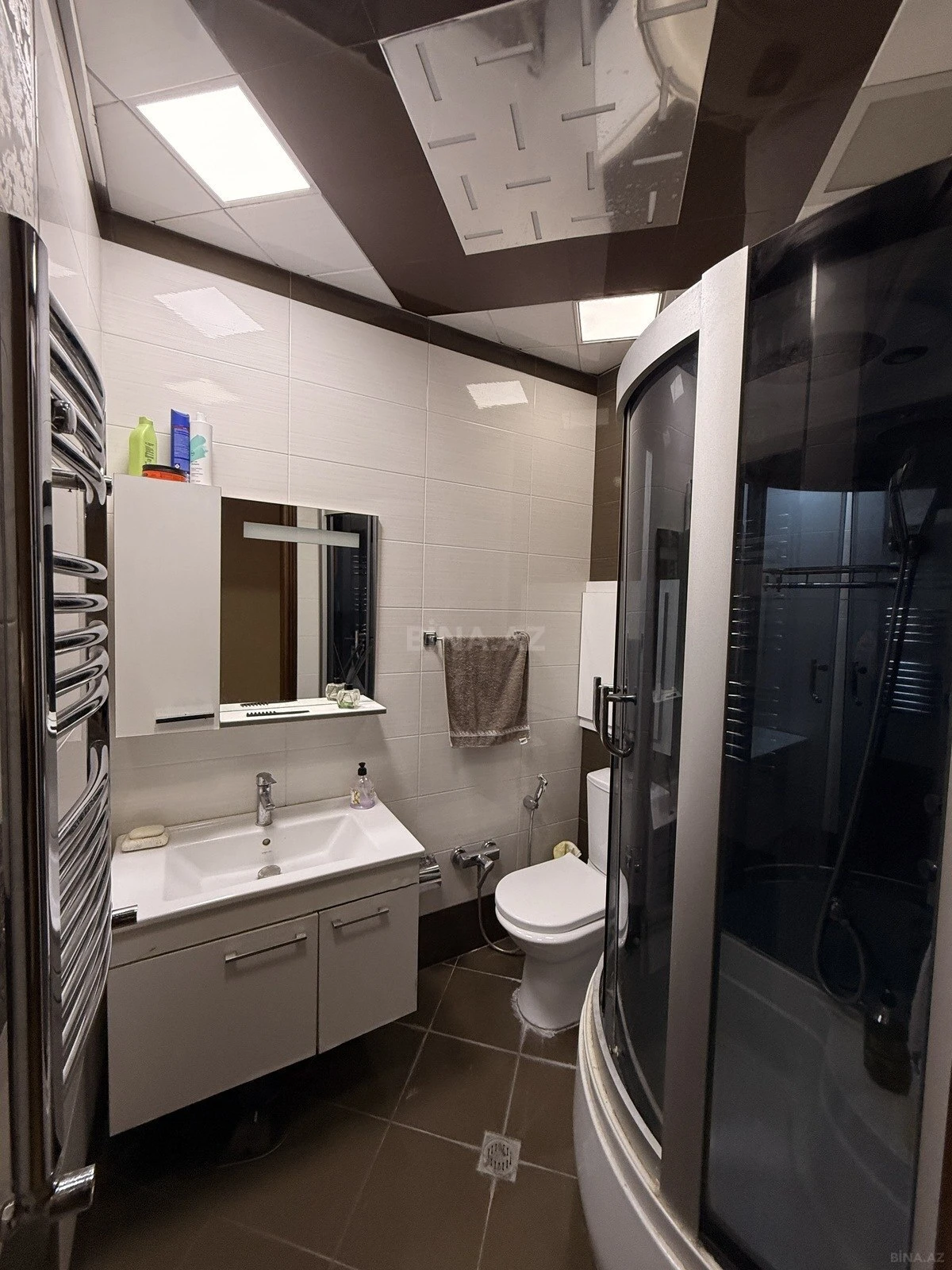 Satılır 2 otaqlı mənzil 80 m²