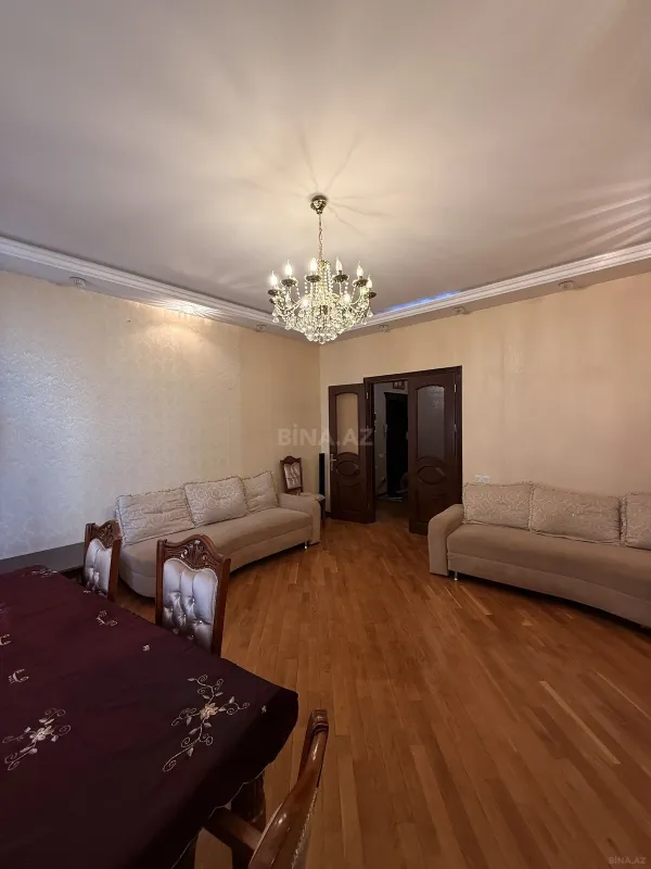 Satılır 2 otaqlı mənzil 80 m²