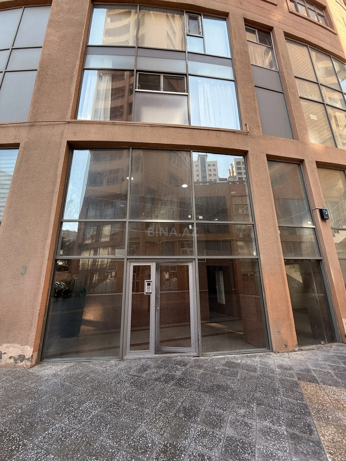 Satılır 2 otaqlı mənzil 80 m²