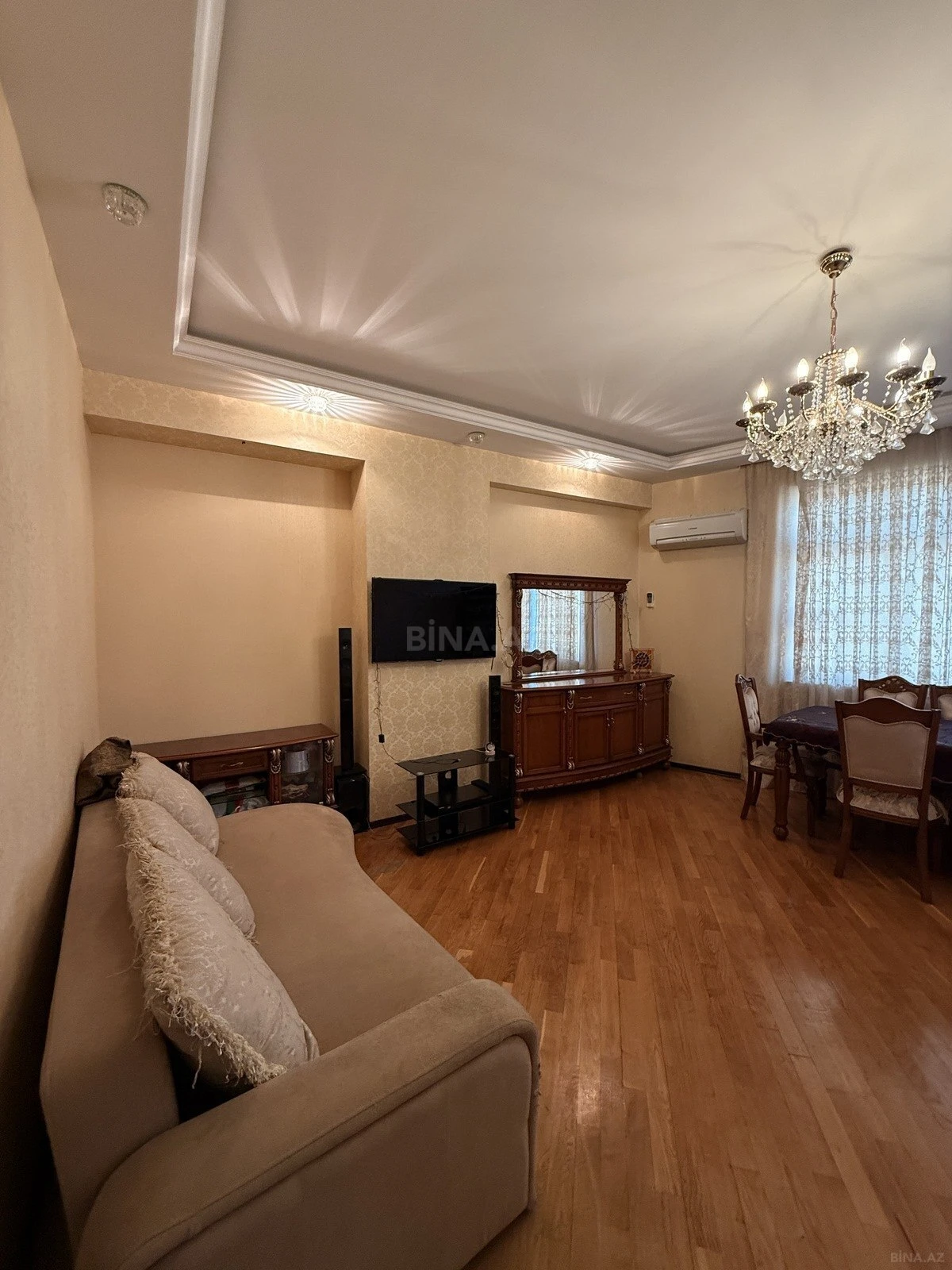 Satılır 2 otaqlı mənzil 80 m²