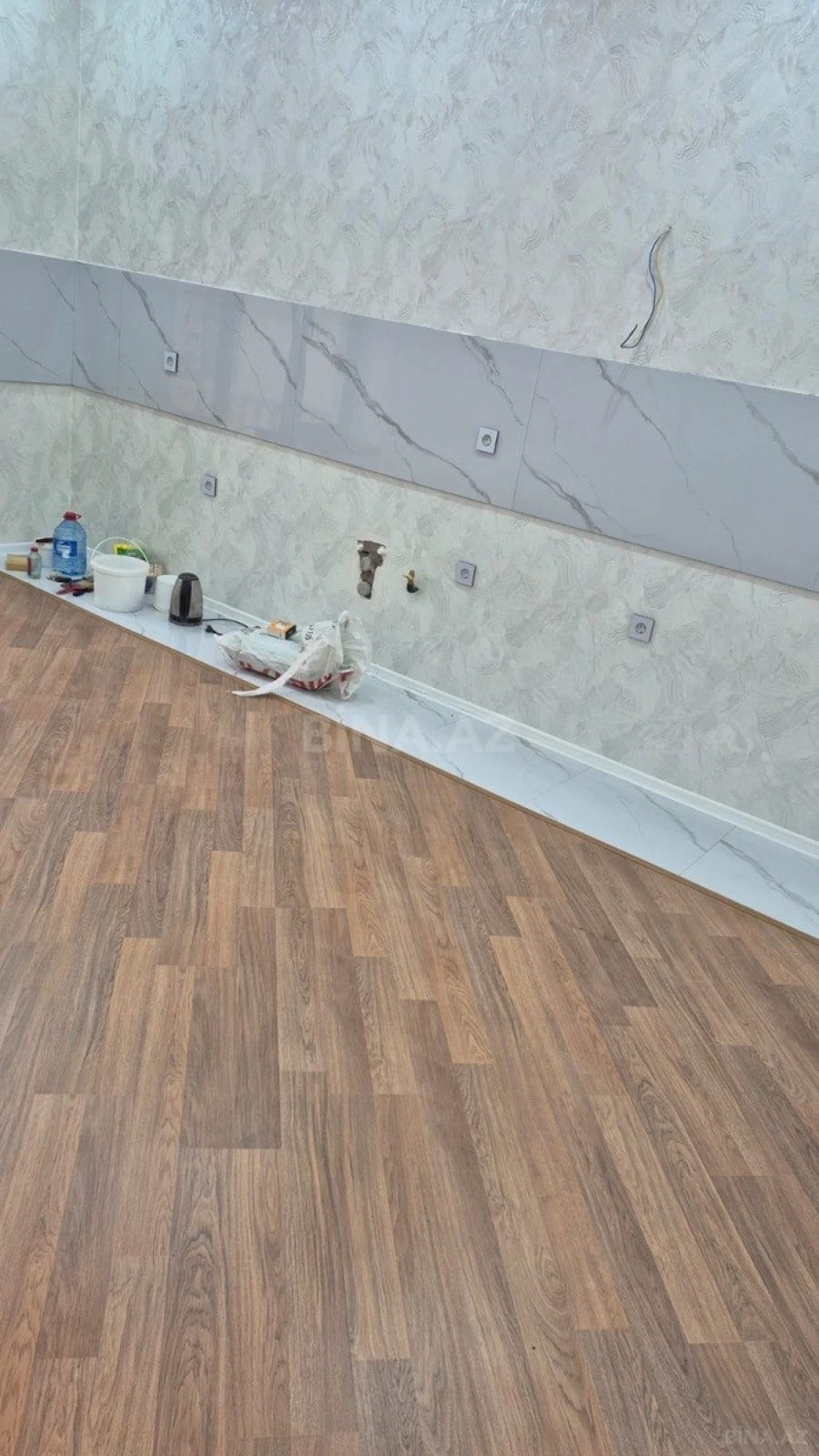 Satılır 6 otaqlı həyət evi 250 m²